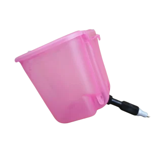 napájačka pre zajace 0,5l 45 stupnovy uhol